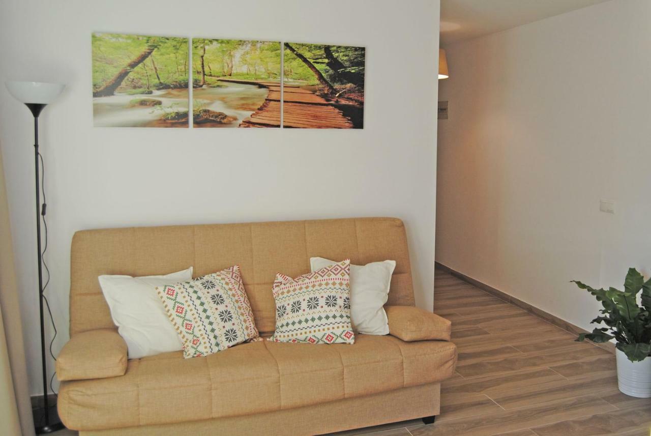 Recently Refurbished Apartment With Sea Views. Fuengirola Dış mekan fotoğraf